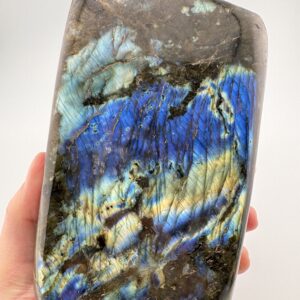 Labradorite #46
